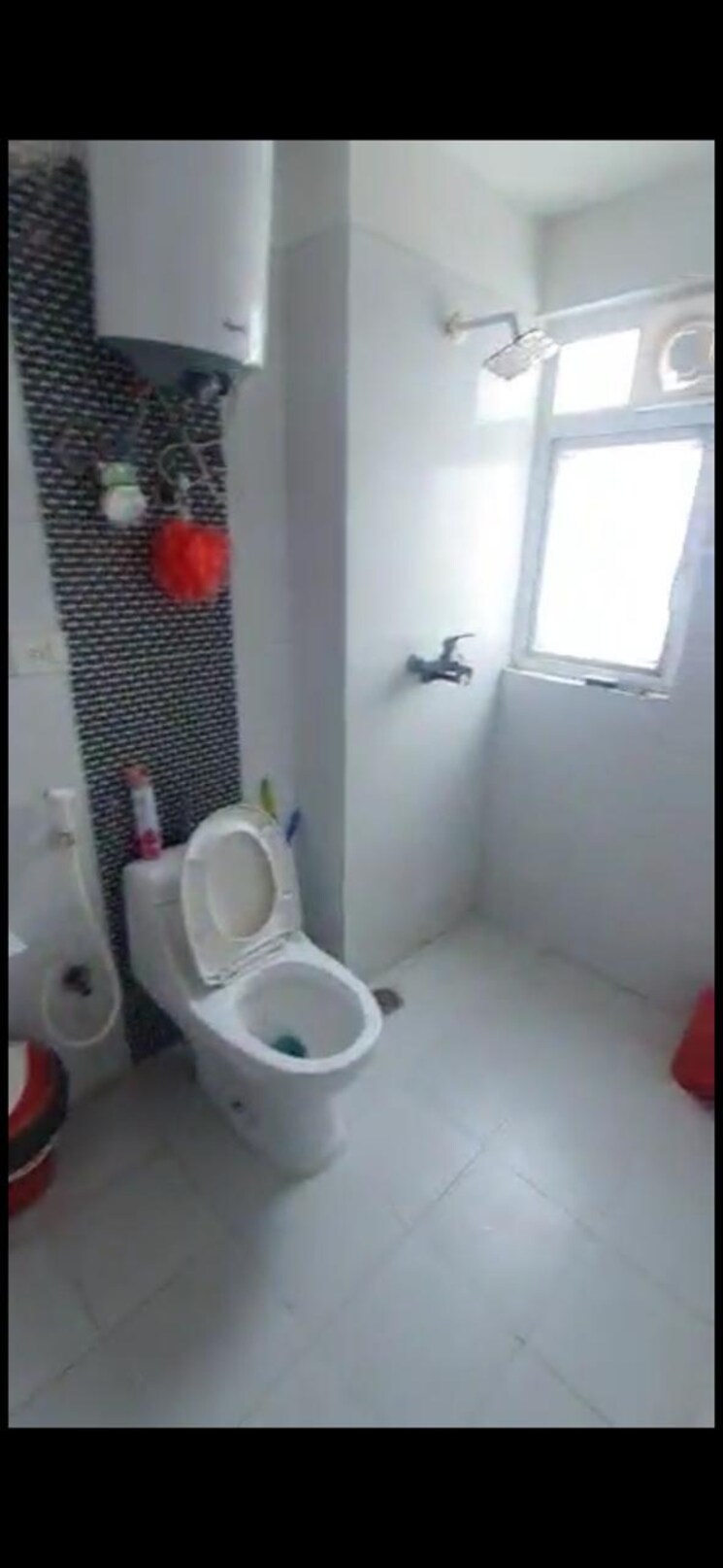Bathroom, parsvnath-srishti 5 Bedroom 2915 Sq.Ft. Apartment In Sector 93 Noida 8812020
