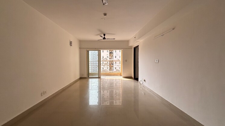 Room, paras-tierea 3 Bedroom 1592 Sq.Ft. Apartment In Sector 137 Noida 8812117