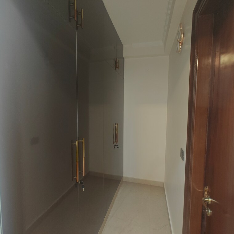 undefined, dlf-alameda 3 Bedroom 1850 Sq.Ft. Builder Floor In Sector 73 Gurgaon 8812159