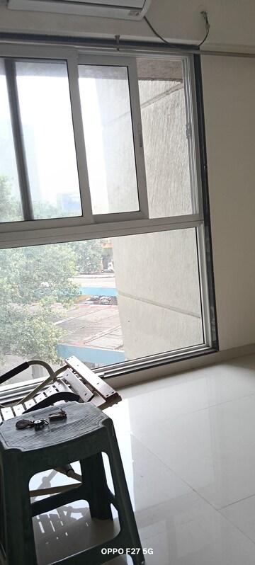 Room in 2 BHK Apartment at Ashar Axis, Majiwada – for Rent