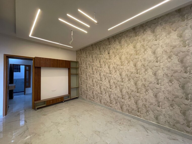 Room, ambala highway 3 Bedroom 125 Sq.Yd. Villa In Ambala Highway Zirakpur 8812152