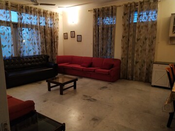 Living Room in 1 BHK Apartment at Panchsheel Park – for Rent