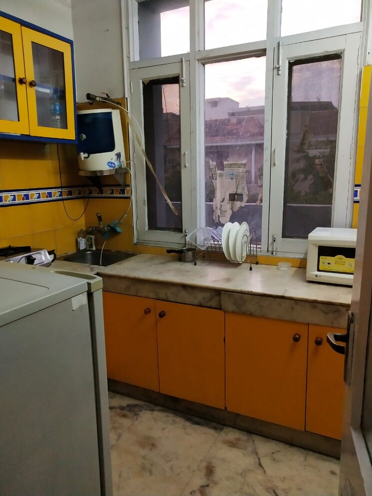 Kitchen, panchsheel park 1 Bedroom 650 Sq.Ft. Apartment In Panchsheel Park Delhi 8812140