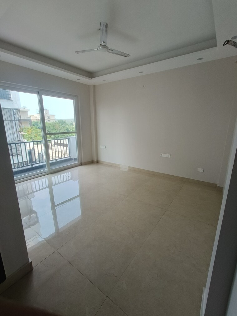 Room, sector 55 4 Bedroom 3700 Sq.Ft. Builder Floor In Sector 55 Gurgaon 8812189