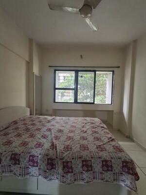 Room in 1 BHK Apartment at NG Suncity, Kandivali East – for Sale