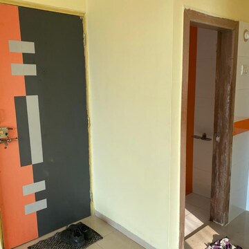 Furnished Amenities in 2 BHK Apartment at New Panvel East – for Sale