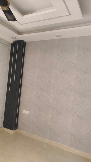 Room in 3 BHK Builder Floor at Fidato Honour Homes, Sector 89 – for Sale