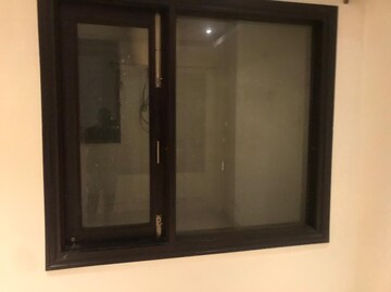 Room in 3 BHK Apartment at Greater Kailash I – for Rent