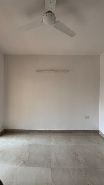 Room in 3 BHK Apartment at Eros Sampoornam, Sector 2 Greater Noida – for Sale