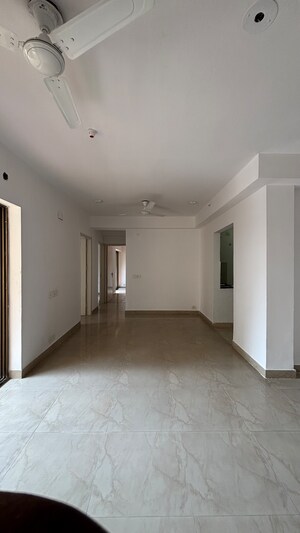 Room in 3 BHK Apartment at Eros Sampoornam, Sector 2 Greater Noida – for Sale