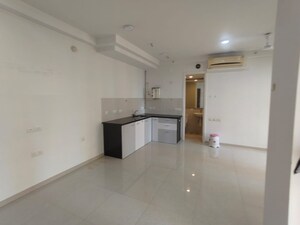 1 RK Apartment For Sale in Hiranandani Fortune City, New Panvel
