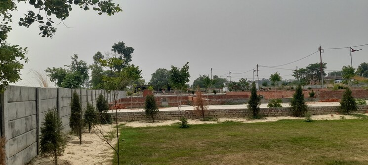 Garden, krishna-iscon-valley  988 Sq.Ft. Plot In Gosainganj Lucknow 8812271