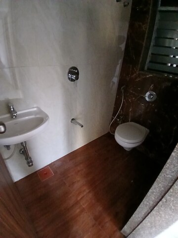 Furnished Amenities in 2 BHK Apartment at Avant Hillway, Goregaon East – for Rent