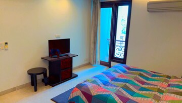 Bedroom in 4 BHK Apartment at Boutique Residential Apartments D-6 4, Vasant Vihar – for Rent