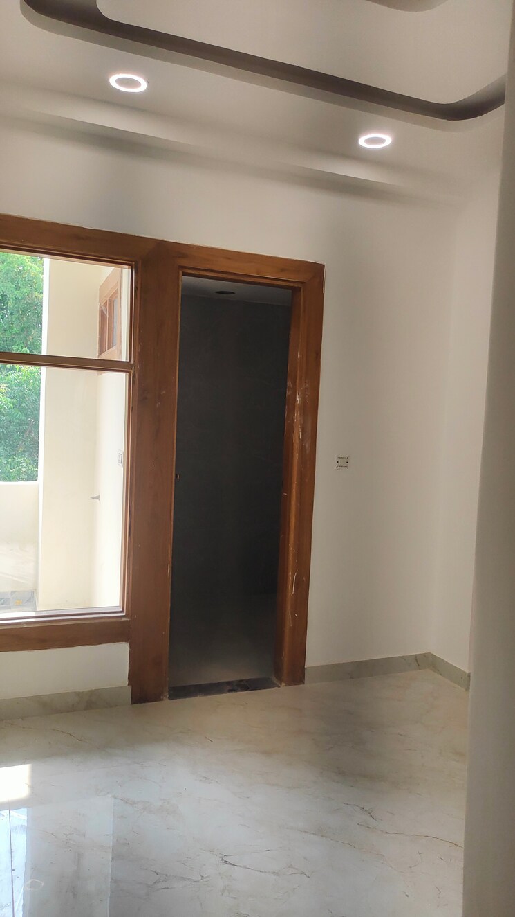 Room, fidato-honour-homes 3.5 Bedroom 1100 Sq.Ft. Builder Floor In Sector 89 Faridabad 8812321