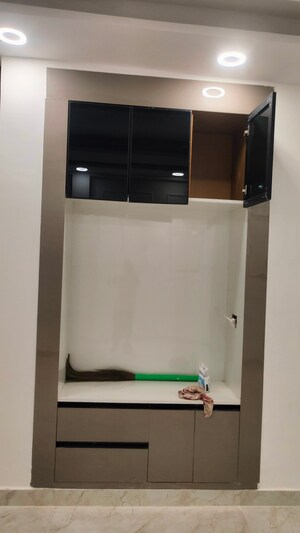 Furnished Amenities in 3.5 BHK Builder Floor at Fidato Honour Homes, Sector 89 – for Sale