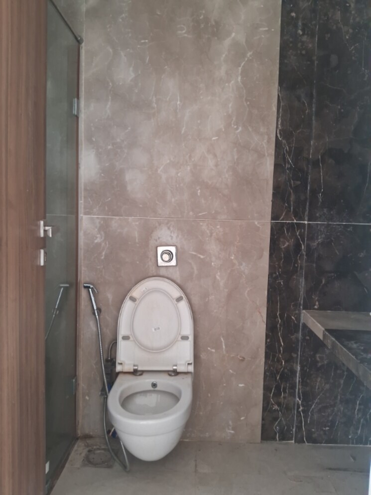 Bathroom, dosti-ambrosia 3 Bedroom 1669 Sq.Ft. Apartment In Wadala East Mumbai 8812348