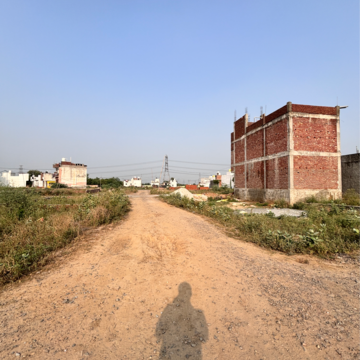  Plot – Exterior View View at Sector 71 - for Sale