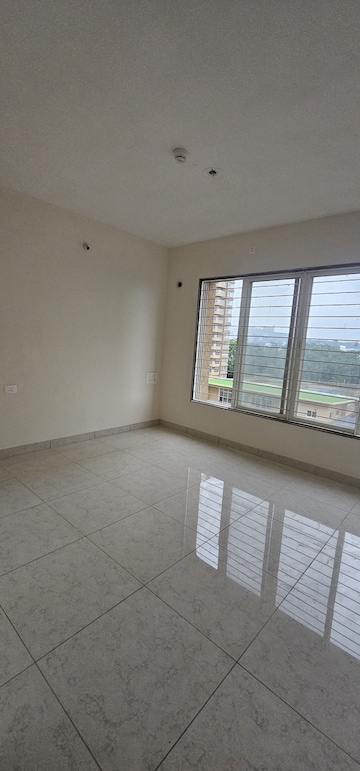 Room in 2 BHK Apartment at Nanded City Sur, Nanded – for Rent