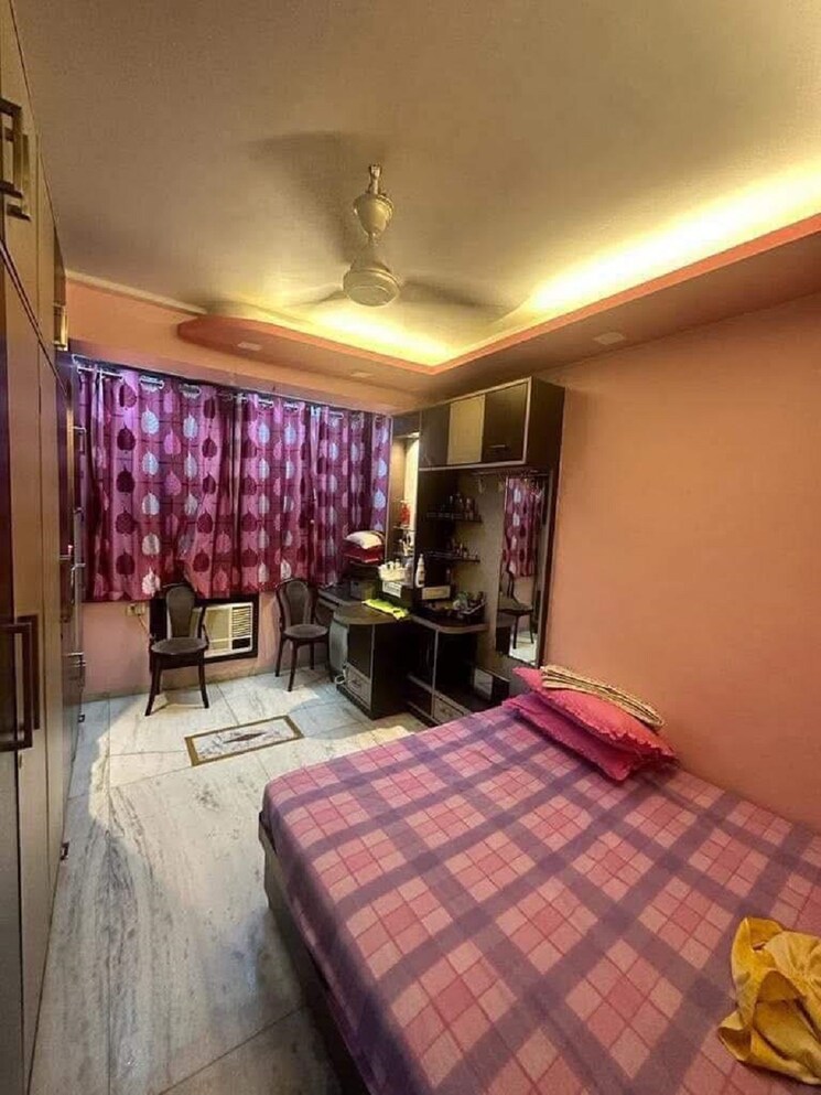 Bedroom, bandra west 1 Bedroom 550 Sq.Ft. Apartment In Bandra West Mumbai 8812650