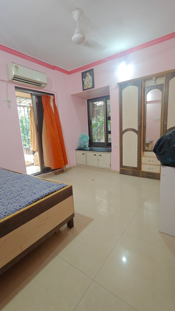 Living Room, raunak-unnathi-gardens 2 Bedroom 1045 Sq.Ft. Apartment In Pokhran Road No One Thane 8812657