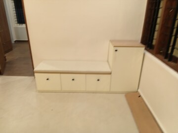 Furnished Amenities in 4 BHK Apartment at Rmv 2nd Stage – for Rent