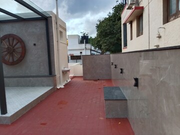 Kitchen in 4 BHK Apartment at Rmv 2nd Stage – for Rent