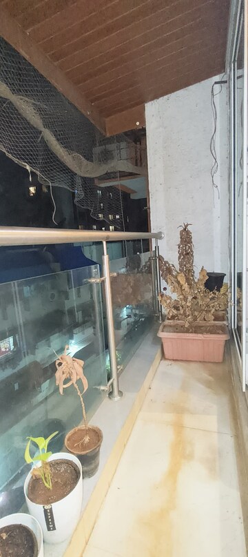 Balcony in 1 BHK Apartment at Santacruz West – for Rent