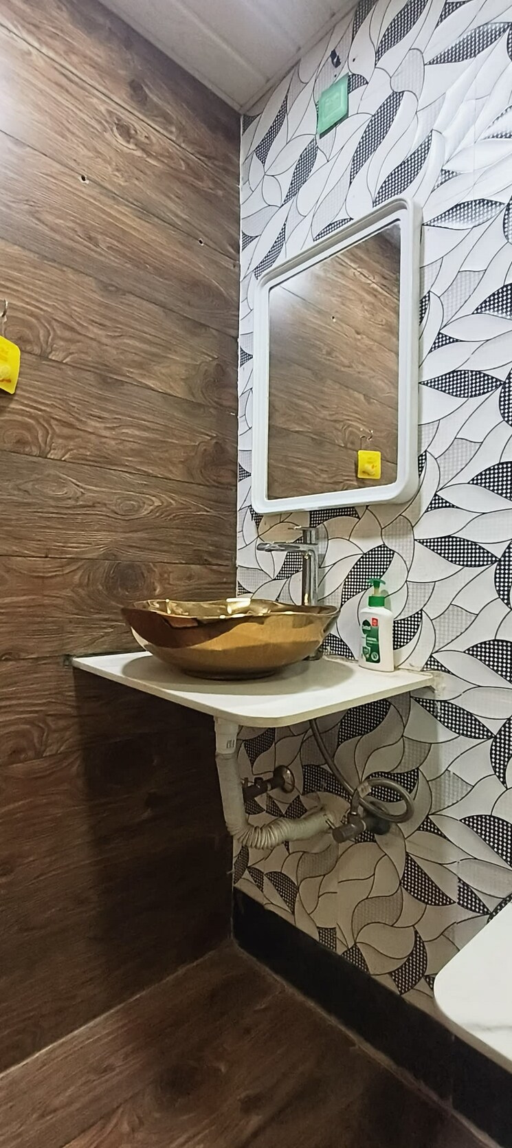Bathroom, santacruz west 1 Bedroom 550 Sq.Ft. Apartment In Santacruz West Mumbai 8812679