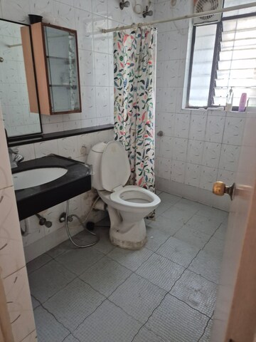 Bathroom in 3.5 BHK Apartment at Ganga Satellite, Wanwadi – for Rent