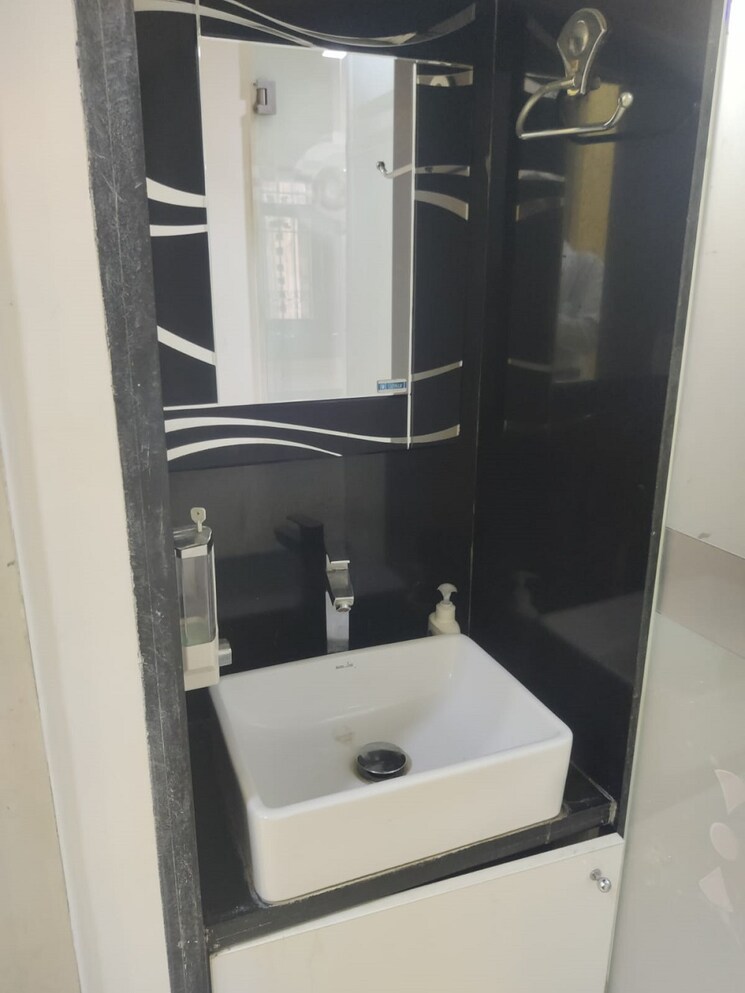 Bathroom, bandra west 2 Bedroom 750 Sq.Ft. Apartment In Bandra West Mumbai 8812720