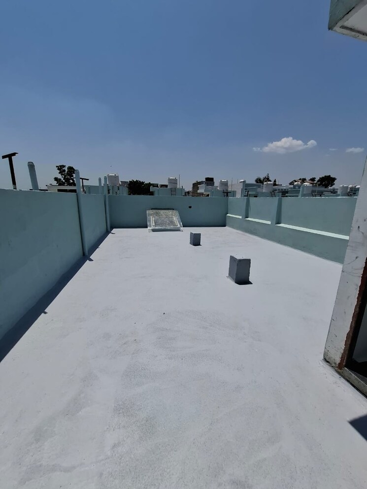 Balcony, dehradun cantt 2 Bedroom 80 Sq.Yd. Builder Floor In Dehradun Cantt Dehradun 8812724