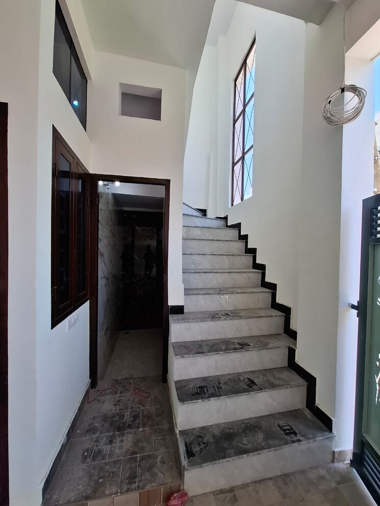 undefined, dehradun cantt 2 Bedroom 80 Sq.Yd. Builder Floor In Dehradun Cantt Dehradun 8812724