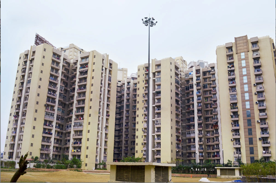 3 BHK 1560 Sq.Ft. Apartment in Prateek Laurel