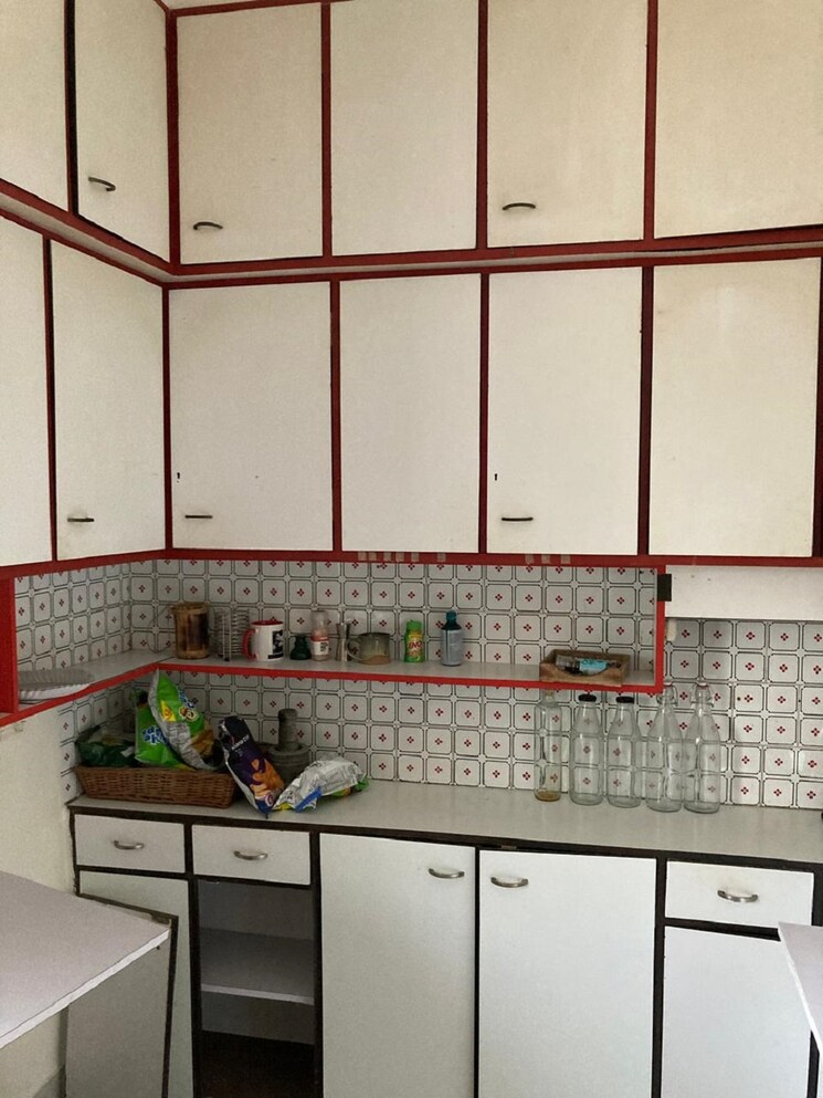 Kitchen, bandra west 2 Bedroom 750 Sq.Ft. Apartment In Bandra West Mumbai 8812840