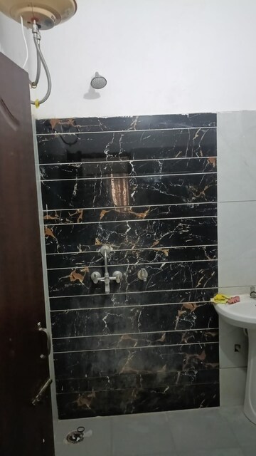 Furnished Amenities in 1 BHK Apartment at Sector 127 – for Rent