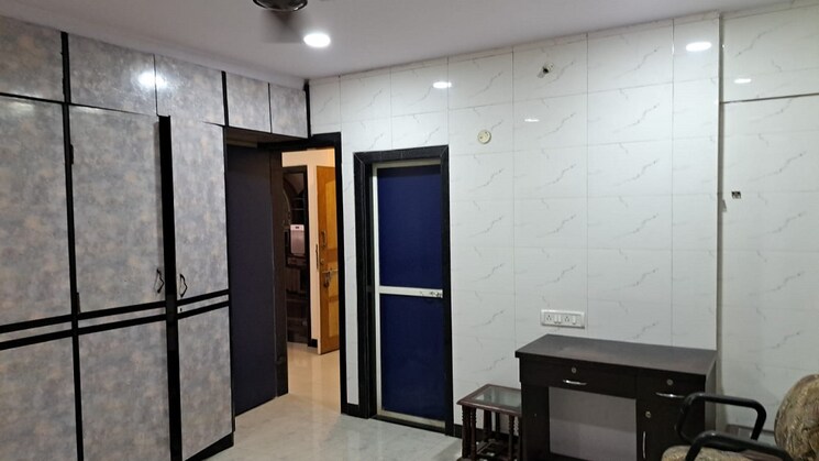 Room, bandra west 2 Bedroom 750 Sq.Ft. Apartment In Bandra West Mumbai 8812867