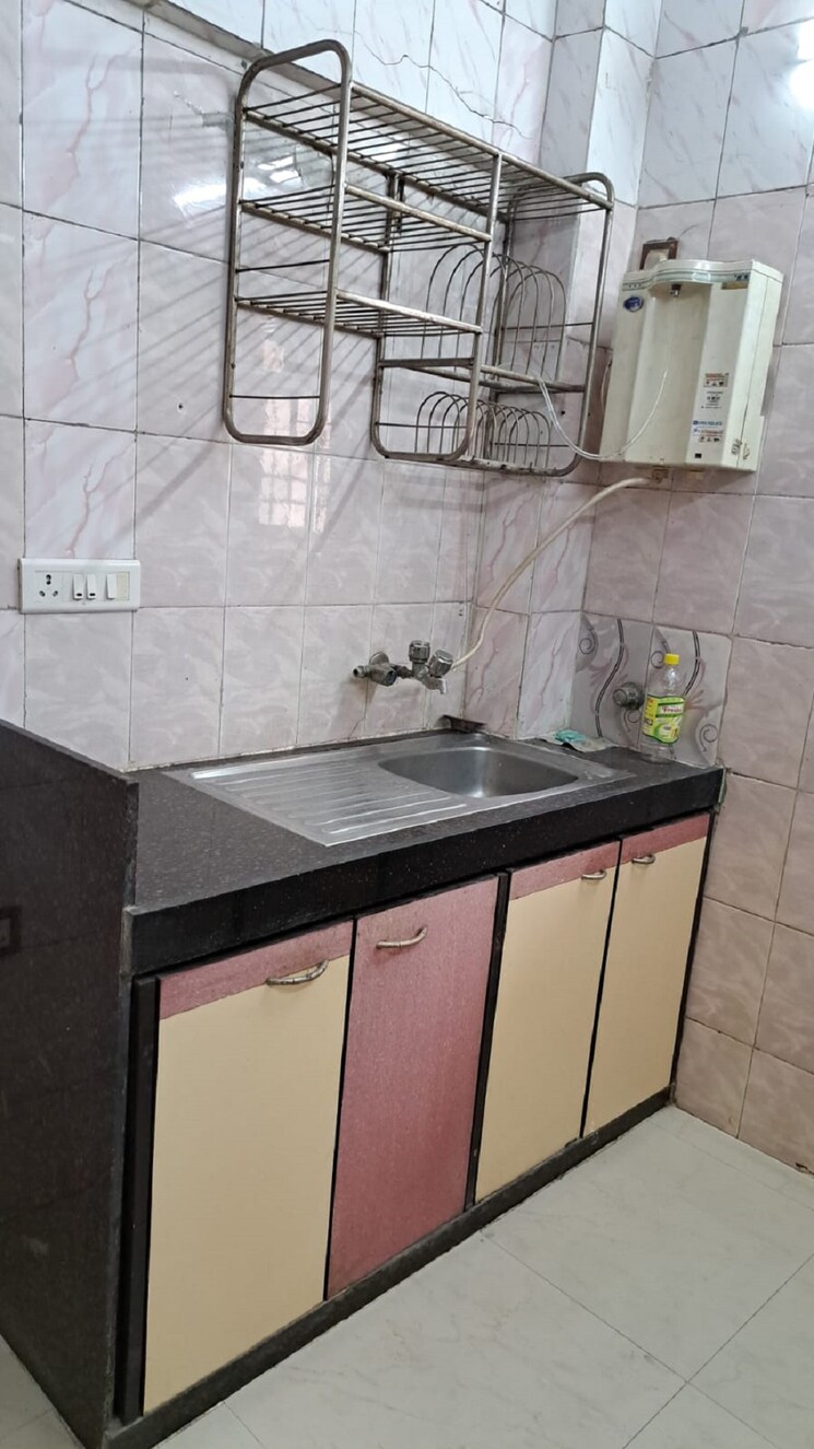 Kitchen, bandra west 2 Bedroom 750 Sq.Ft. Apartment In Bandra West Mumbai 8812867