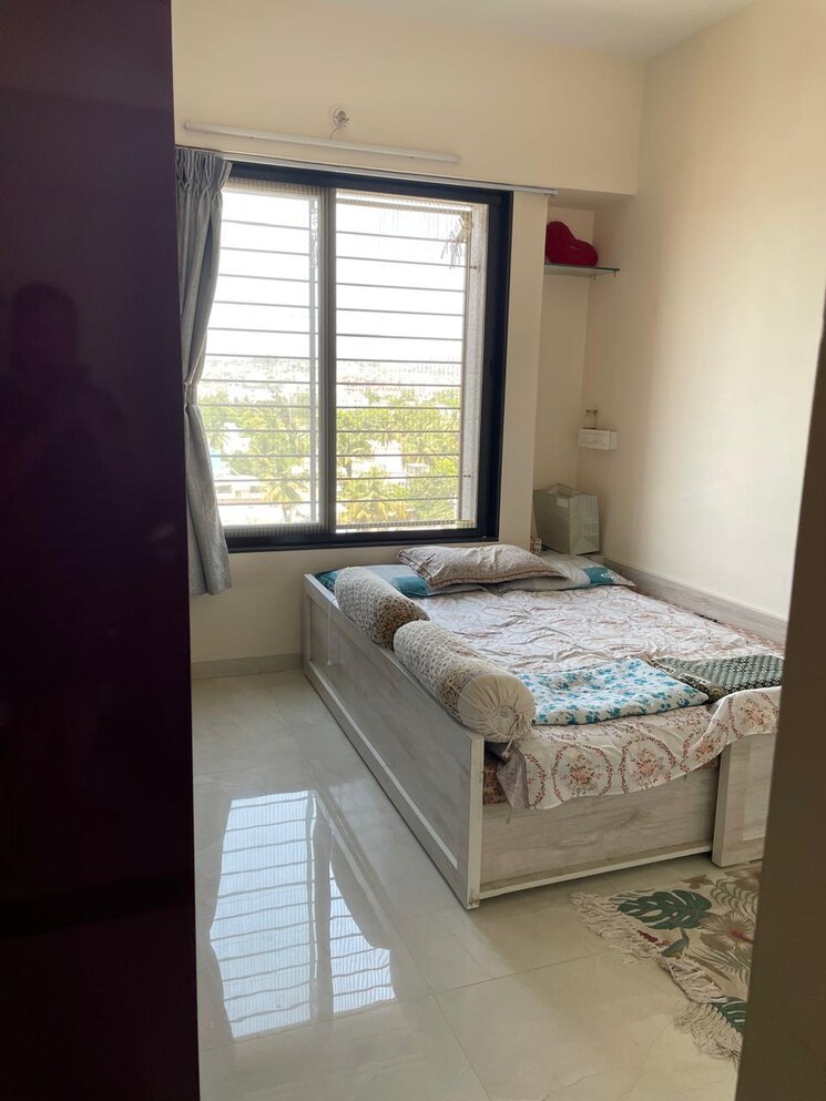 Bedroom, meera-apartments-karvenagar 2 Bedroom 900 Sq.Ft. Apartment In Karve Nagar Pune 8812903