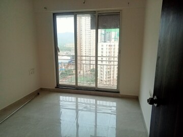 Room in 2 BHK Apartment at JP North Estella, Mira Road – for Rent