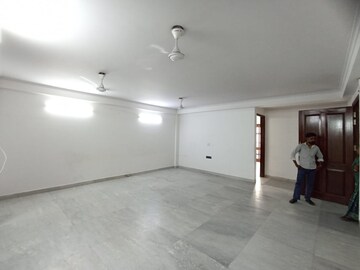 Room in 3 BHK Builder Floor at Nangal Dewat – for Rent