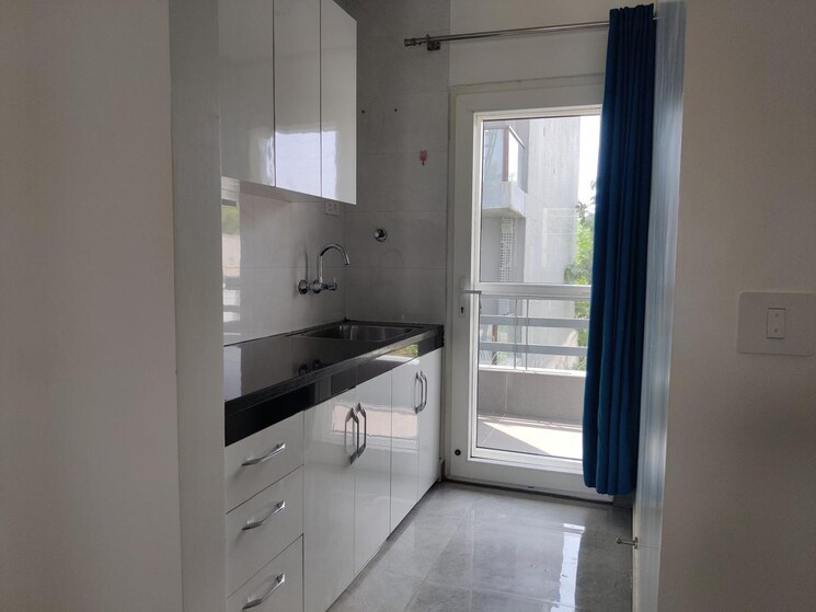 Kitchen, sector 56 1 RK 300 Sq.Ft. Builder Floor In Sector 56 Gurgaon 8813049