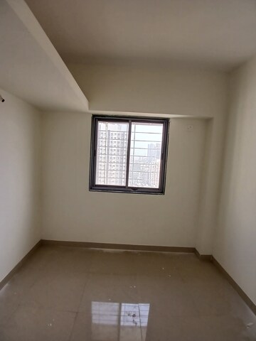 Room in 1 BHK Apartment at Goregaon West – for Rent