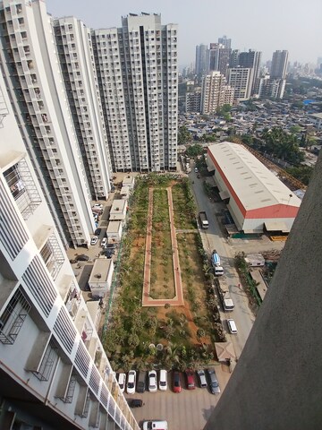 1 BHK Apartment For Rent in Goregaon West