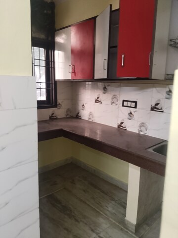 Kitchen in 1.5 BHK Apartment at Sarita Vihar – for Rent