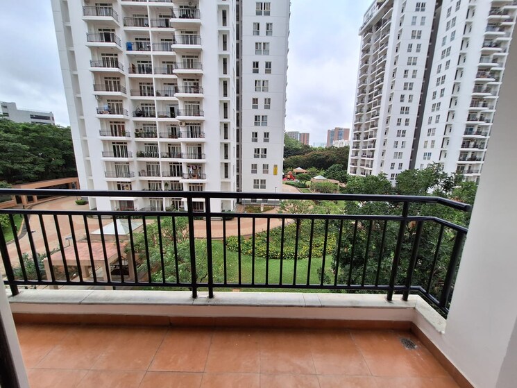 Balcony, prestige-shantiniketan 2 Bedroom 1418 Sq.Ft. Apartment In Whitefield Bangalore 8813084