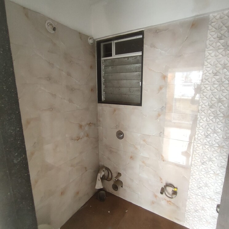 Bathroom, re-form-delta-house 1 Bedroom 409 Sq.Ft. Apartment In Goregaon East Mumbai 8813112