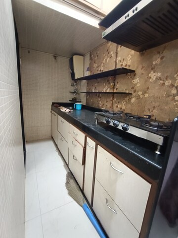 Kitchen in 1.5 BHK Apartment at Dahisar West – for Rent