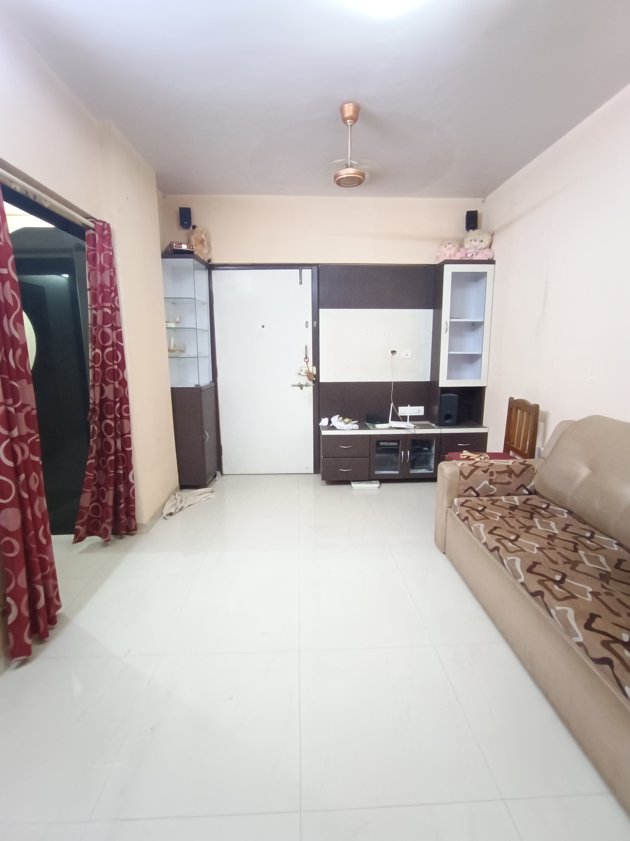 1.5 BHK + Study Room Apartment For Rent in Anant b 