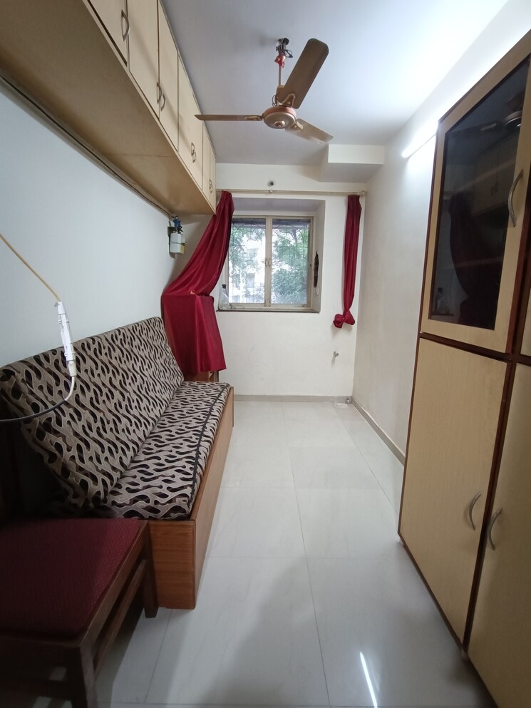 Balcony, dahisar west 1.5 Bedroom 600 Sq.Ft. Apartment In Dahisar West Mumbai 8813111